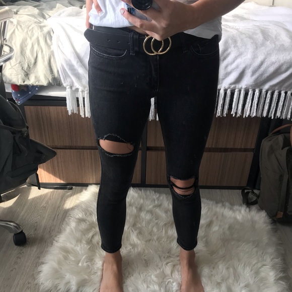 black distressed jeans - Picture 4 of 5